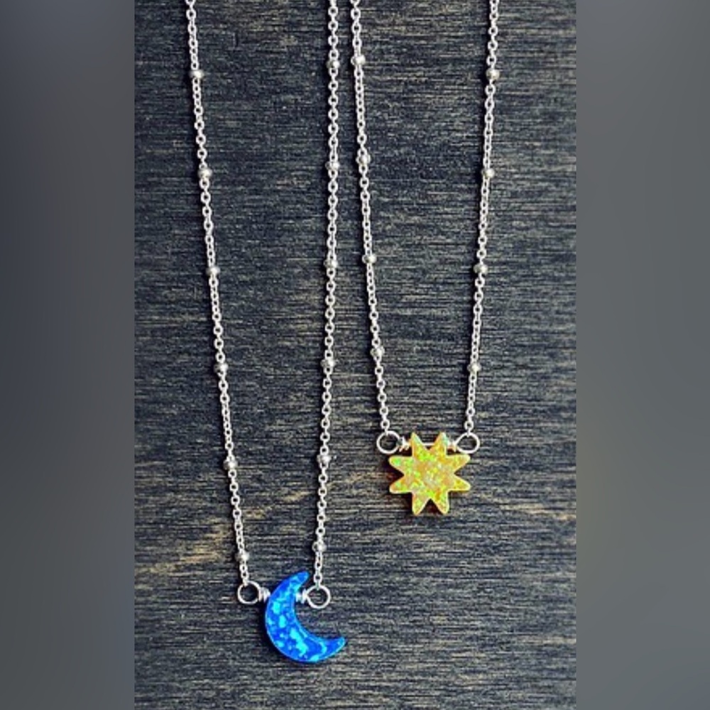 ✨Lab Opal Moon & Sun BFF Necklace Set - Brand New in Box w/tag✨